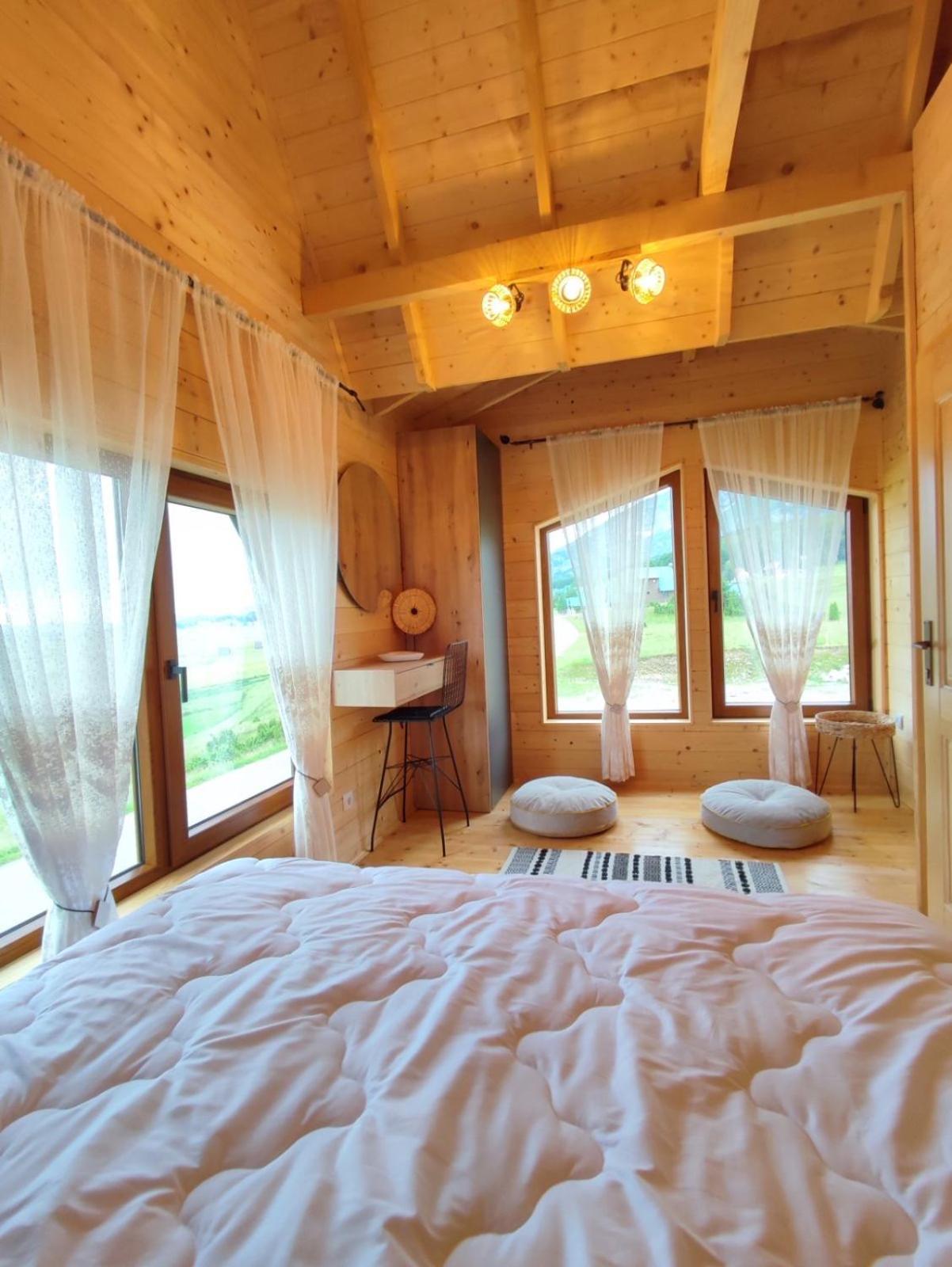 Stone Point Villas Žabljak エクステリア 写真